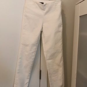 Vince Camuto off-white pant with side zipper
